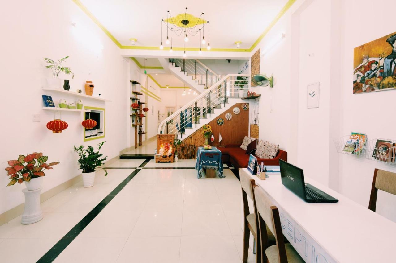 Sky Harbour Hostel Da Nang Buitenkant foto