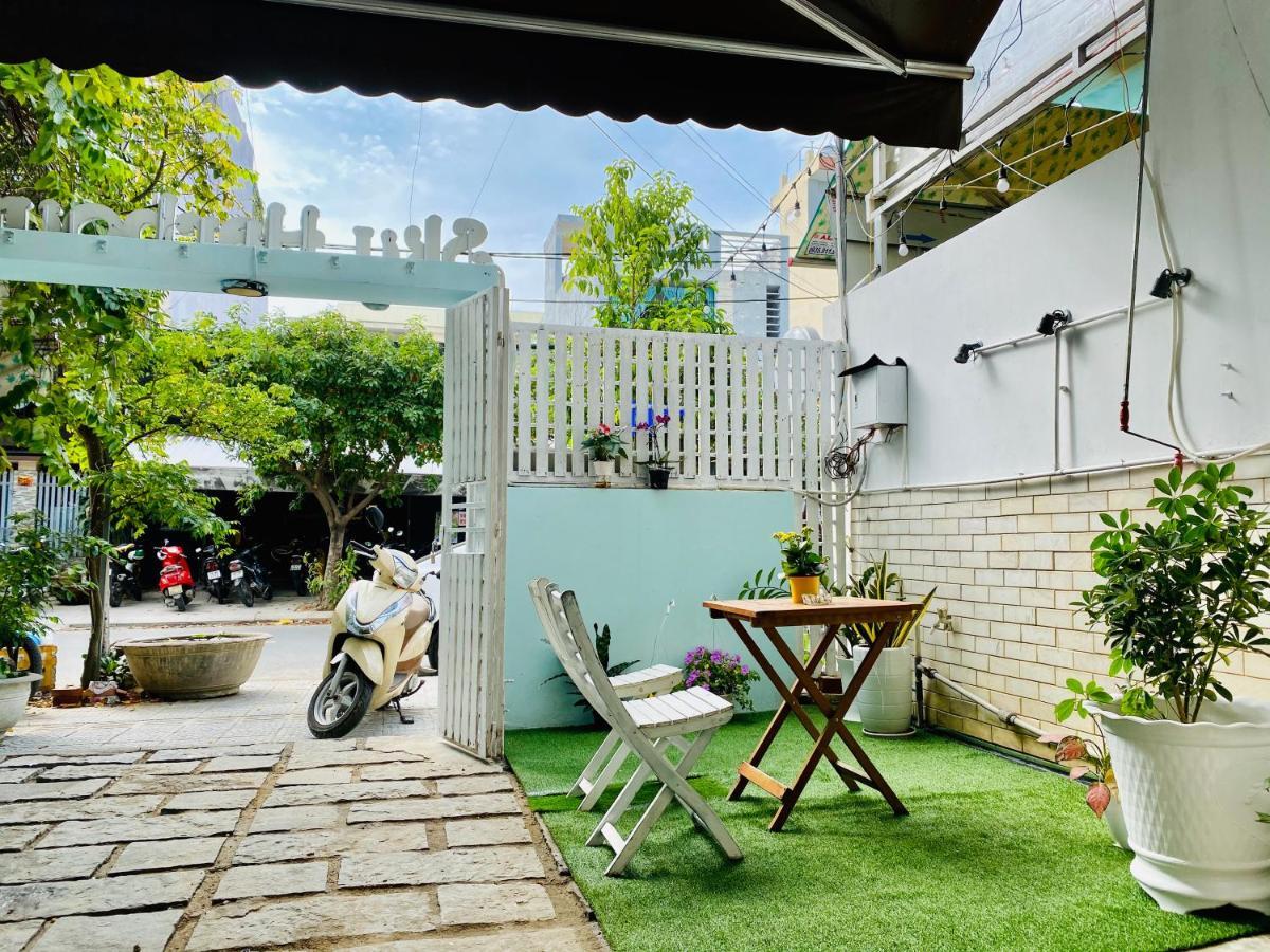 Sky Harbour Hostel Da Nang Buitenkant foto